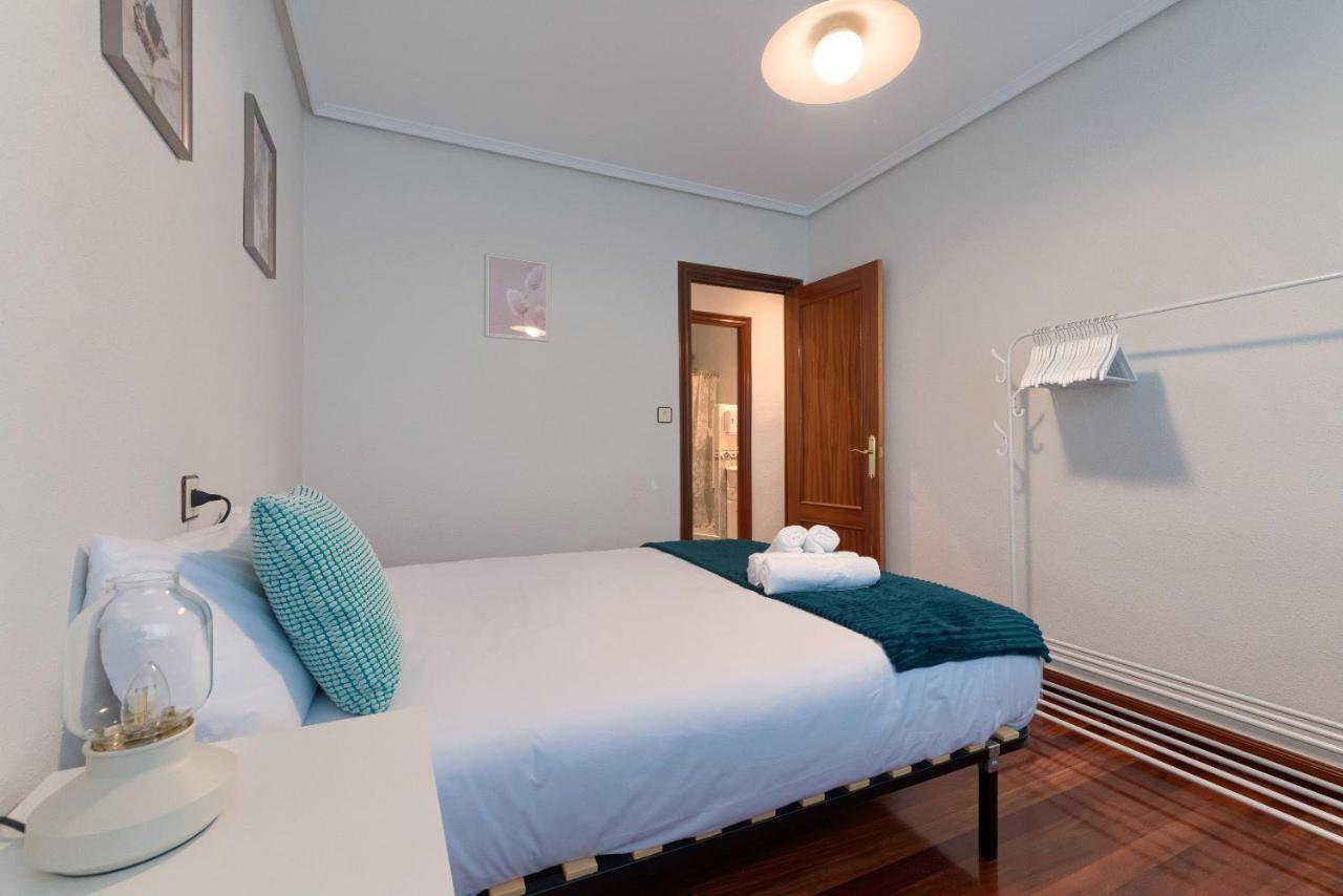 Ferienwohnung Vivienda Turistica Junto Al Ayuntamiento Bilbao Exterior foto